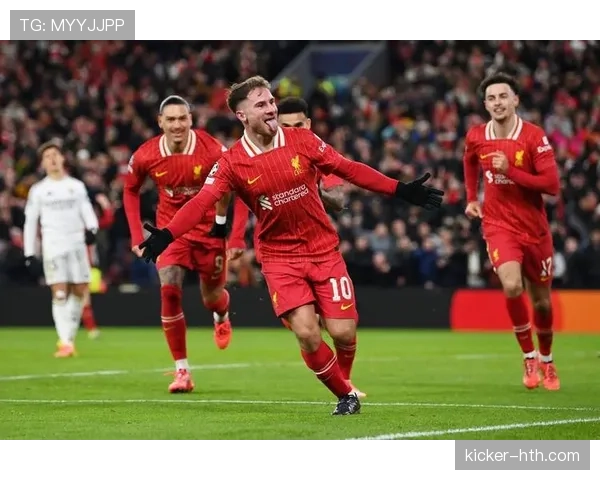 克拉文农场之王表现稳健，英超新星闪耀赛场引球迷热议