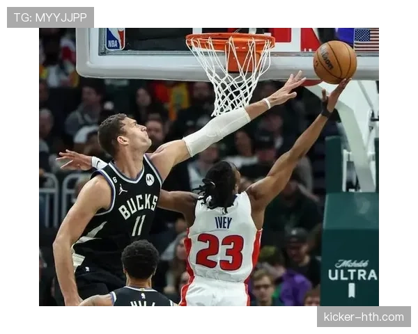 鲍比·波蒂斯三分效率提升显著 拉开球队关键投篮空间